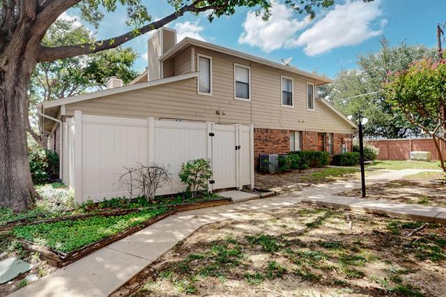 Foto principal - 2240 Tarpley Rd