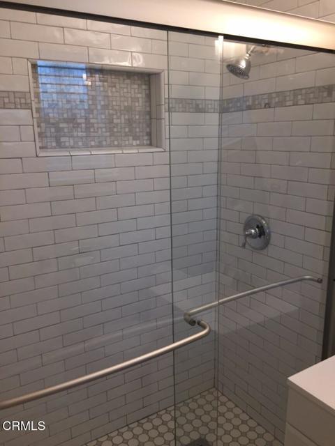 Foto del edificio - 2661 Los Robles Rd