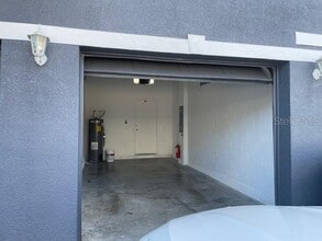 Building Photo - 6536 S Goldenrod Rd