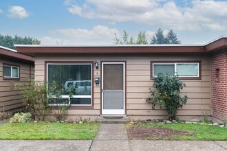 Building Photo - 152 E Milton St