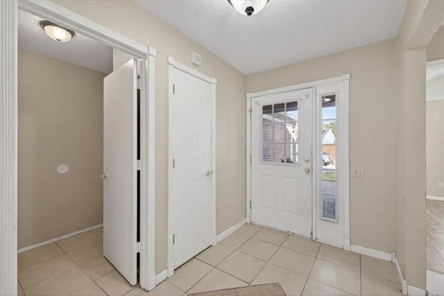 Building Photo - 920 Danforth Pl