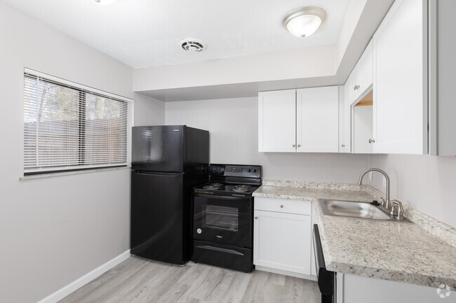 Interior Photo - Village Square Townhomes