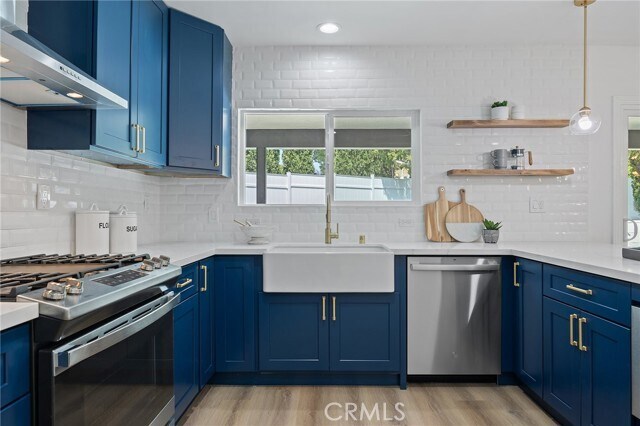 Foto del edificio - 4303 Lowell Ave