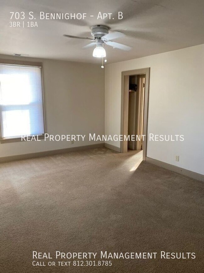 Foto del edificio - 3 Bedroom, 1 Bath Duplex Near University o...