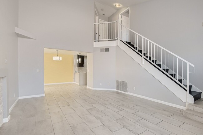 OPEN STAIRCASE - 7609 Almeria Ave