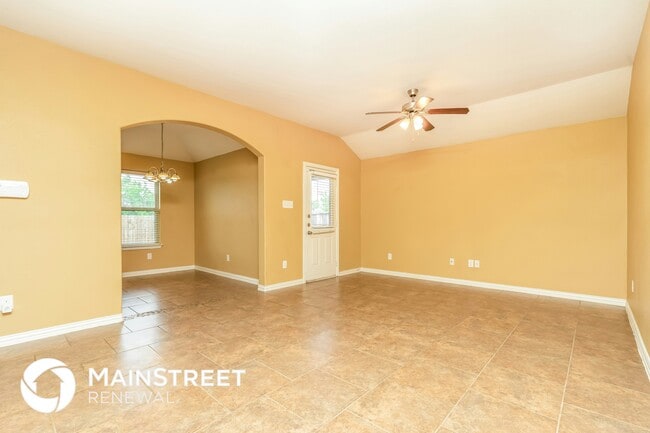 Building Photo - 7657 Hollow Point Dr