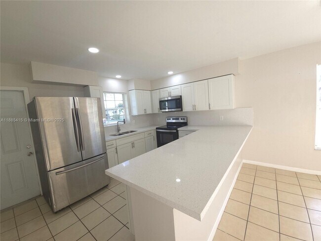 Foto del edificio - 712 SW 6th St