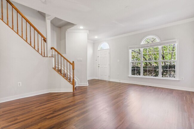 Building Photo - 6067 Ticket Way