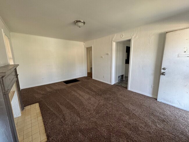 Foto del edificio - 2108 NE 18th St