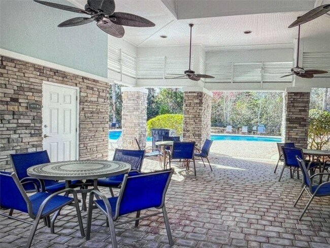 Foto del edificio - 96015 Stoney Dr