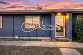 Building Photo - 1310 Quail Cir