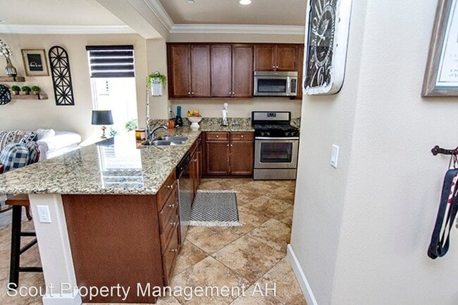 Building Photo - 2 br, 2 bath House - 1506 Via Rojas