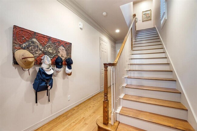 Building Photo - 4012 Gramercy St