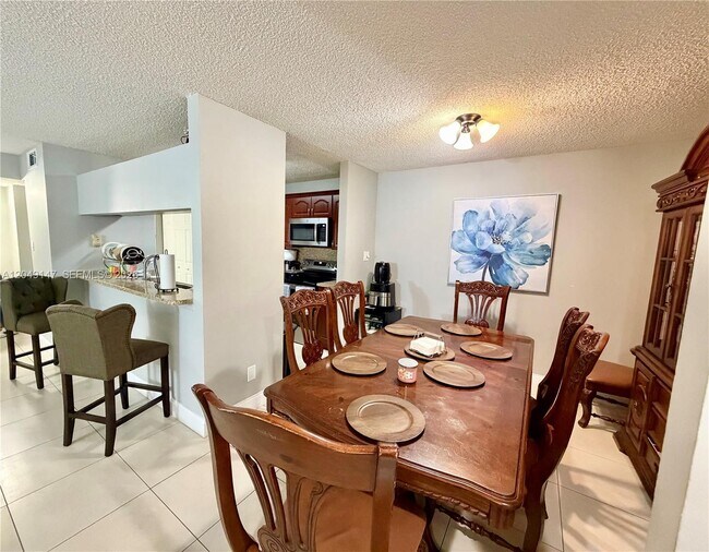 Foto del edificio - 10521 SW 158th Ct