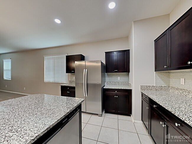 Building Photo - 30942 W Fairmount Avenue Buckeye AZ