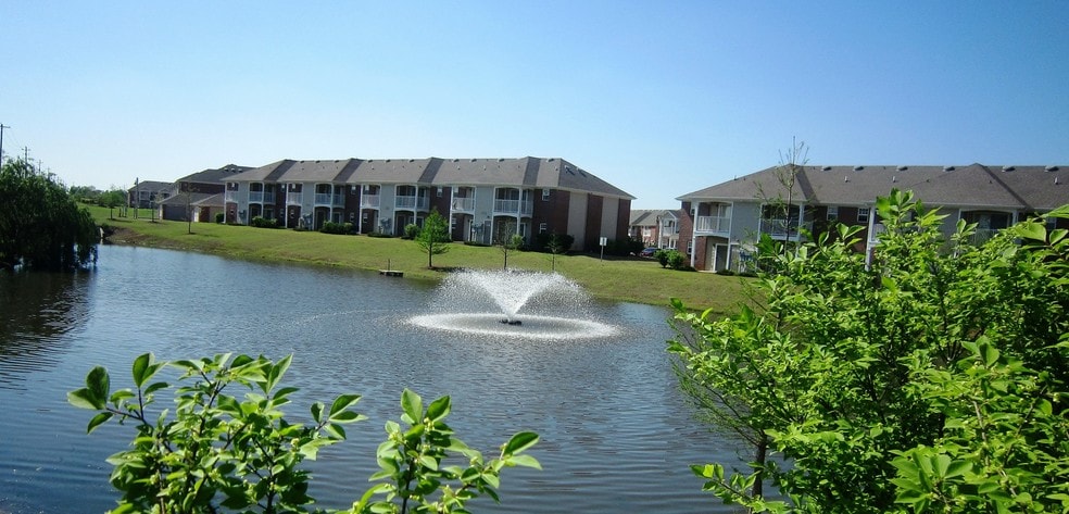 Ashland Lakes Apartments