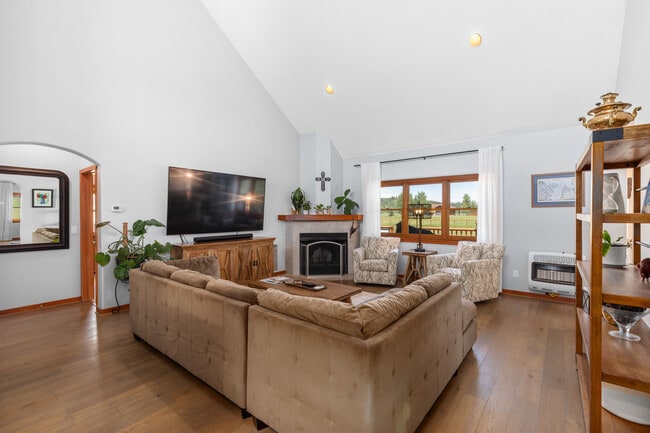 Building Photo - 92 Ashley Dr