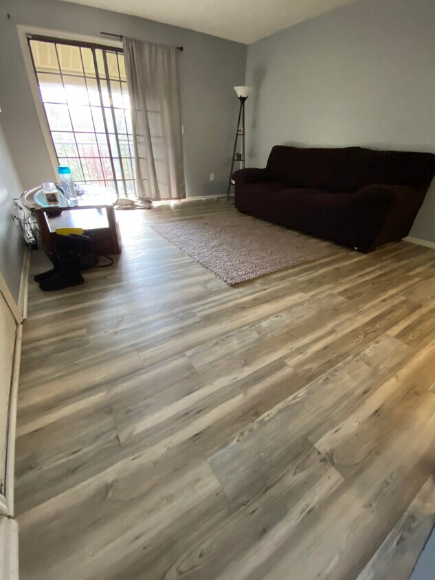 Foto principal - 109 Sussex Pl