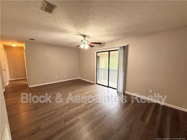 Building Photo - 4033 Professional Dr