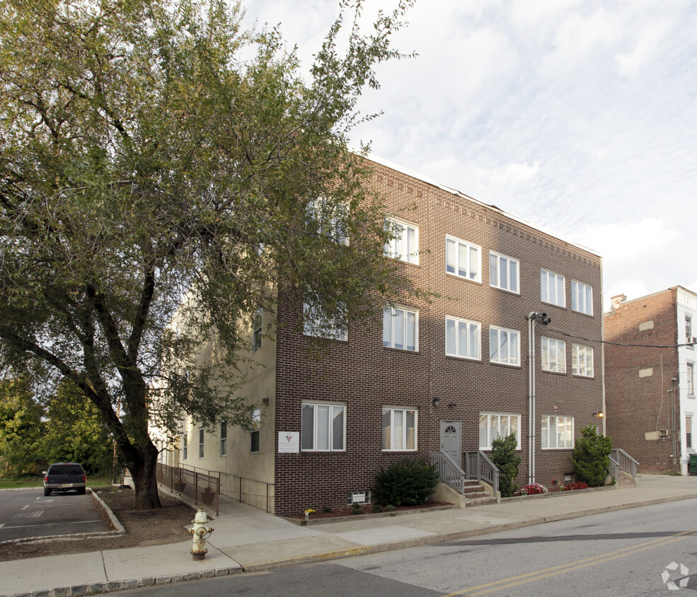 Building Photo - Fletcher House