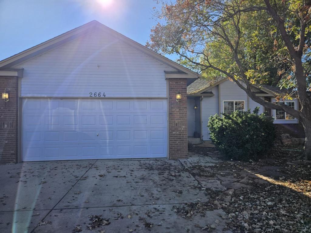 Photo - 2664 Serena Dr