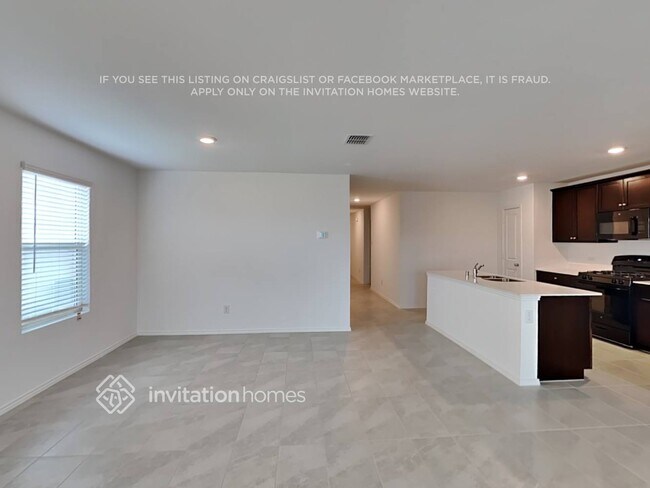 Foto del edificio - 356 Sun Bluff Rd