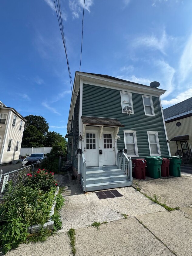 Photo - 38 - 40 Marginal St