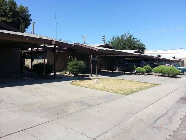 Building Photo - 519-525 E Cypress Ave
