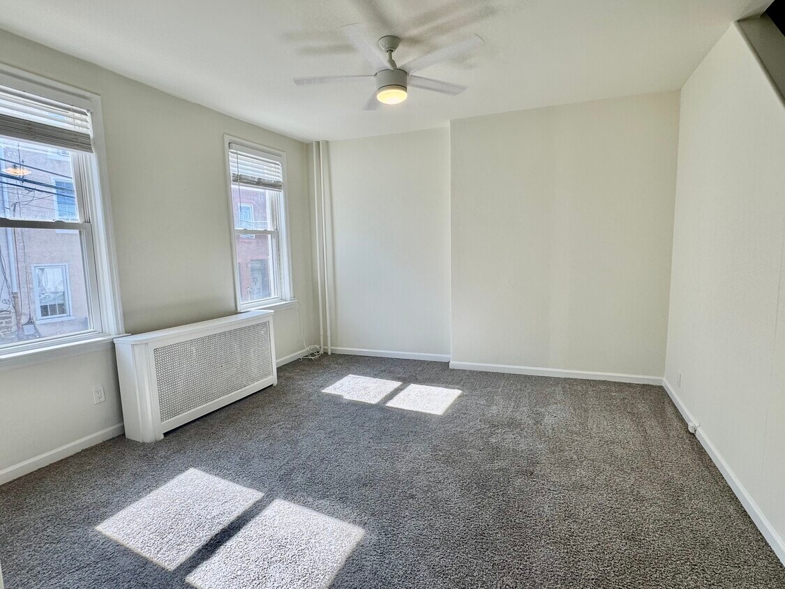 Foto principal - 128 Gay St