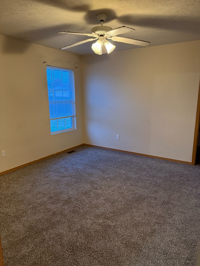 Foto del edificio - 5605 W Longleaf Dr