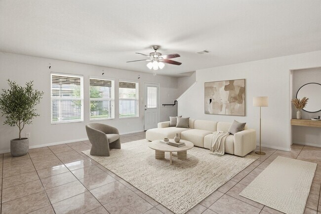 Foto del edificio - 12530 Greencanyon Dr