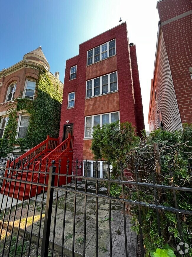 Building Photo - 2631 W Hirsch St