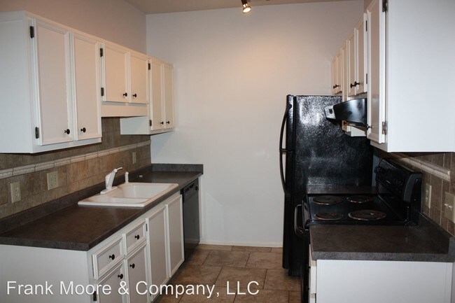 Foto del edificio - 312 1/2 E Hall St