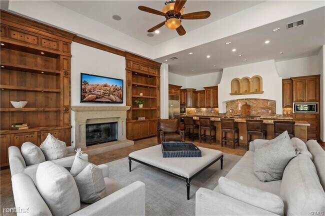 Building Photo - 4 br, 4.5 bath House - 54300 Alysheba Dr