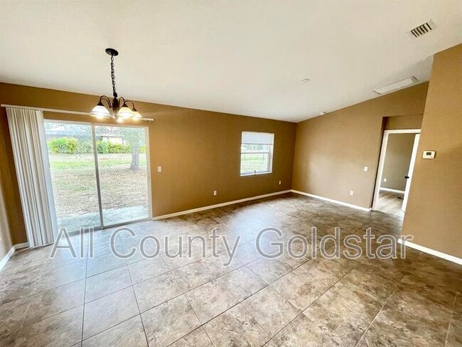 Foto del edificio - 2502 Trianna St