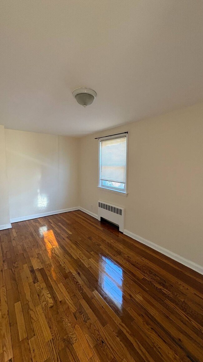 Foto del edificio - 57 Carnation Ave