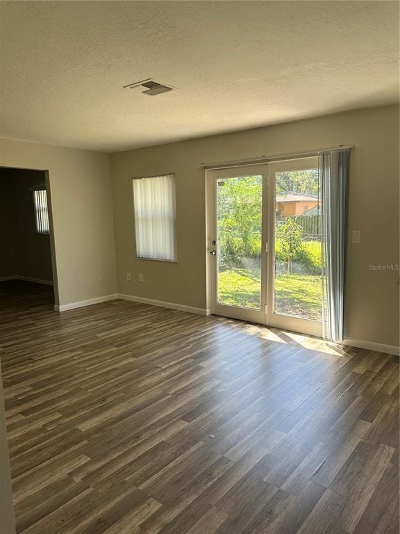 Building Photo - 1795 S Lilac Cir