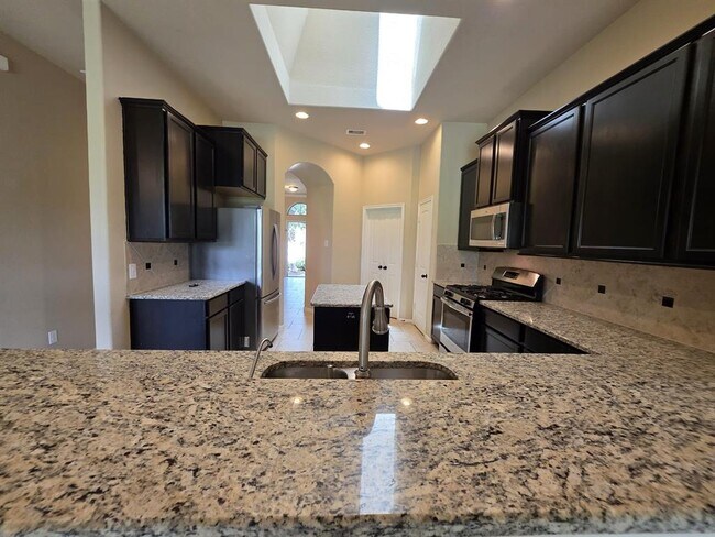 Foto del edificio - 2310 Eagle Ln