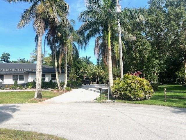 Foto del edificio - 11700 NW 14th St