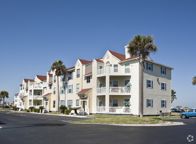 Beach Club Apartments Corpus Christi