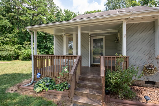 Building Photo - 3606 Top of the Pines Ct