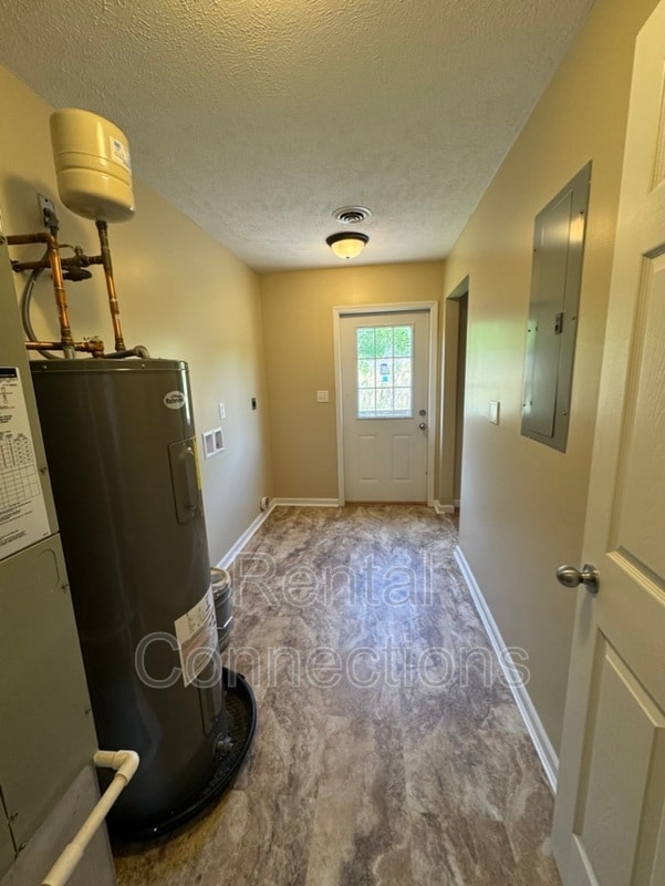 Building Photo - 1819 Bridge St