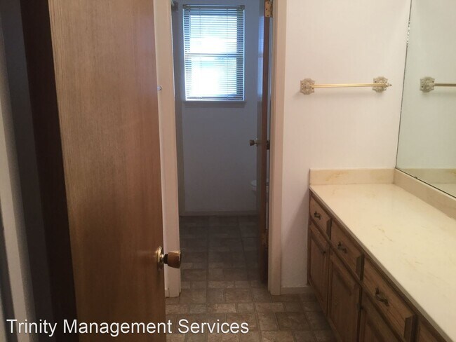 Foto del edificio - 3 br, 2 bath House - 414 W. Couts