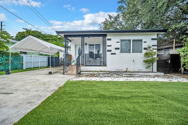 Building Photo - 277 NW 48th St