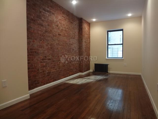Building Photo - 73 W 47th St