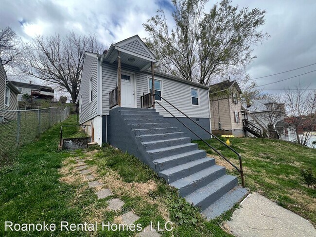 Foto del edificio - 2 br, 1 bath House - 419 Highland Ave SE