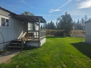 Building Photo - 4001 E Denison-Chattaroy Rd