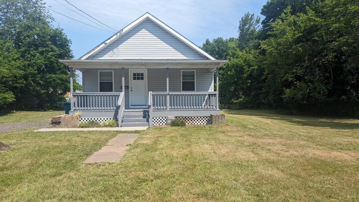 7201 Norman Ave, Levittown, PA 19055 House Rental in Levittown, PA