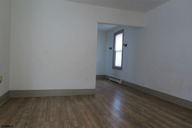 Building Photo - 3417 Ventnor Ave