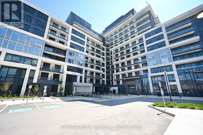Building Photo - 3200-3200 William Coltson Ave